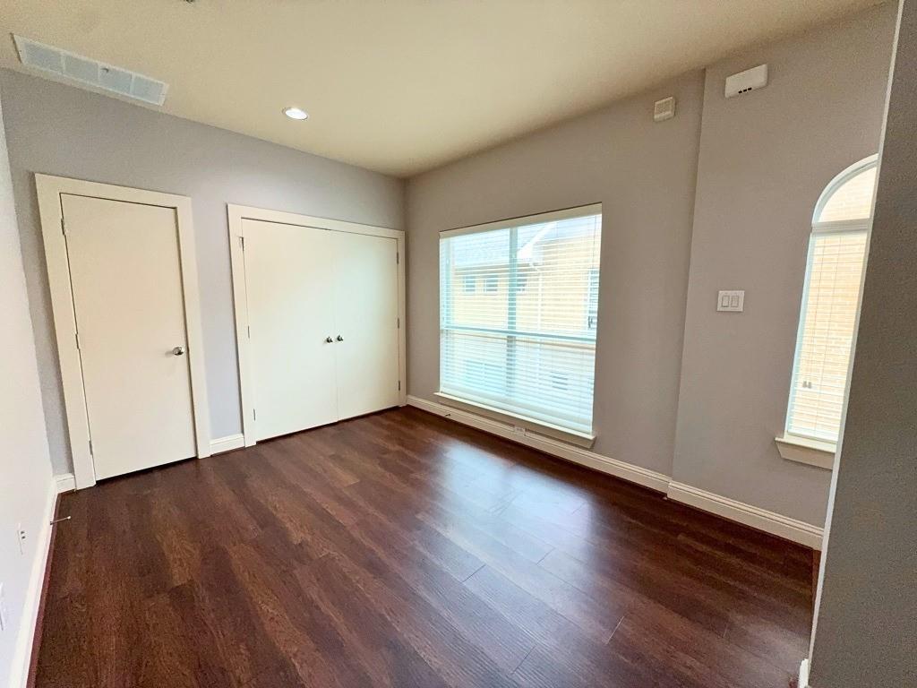 4317 Cedar Springs Road, Unit E Dallas, TX 75219 - Photo 19 of 27