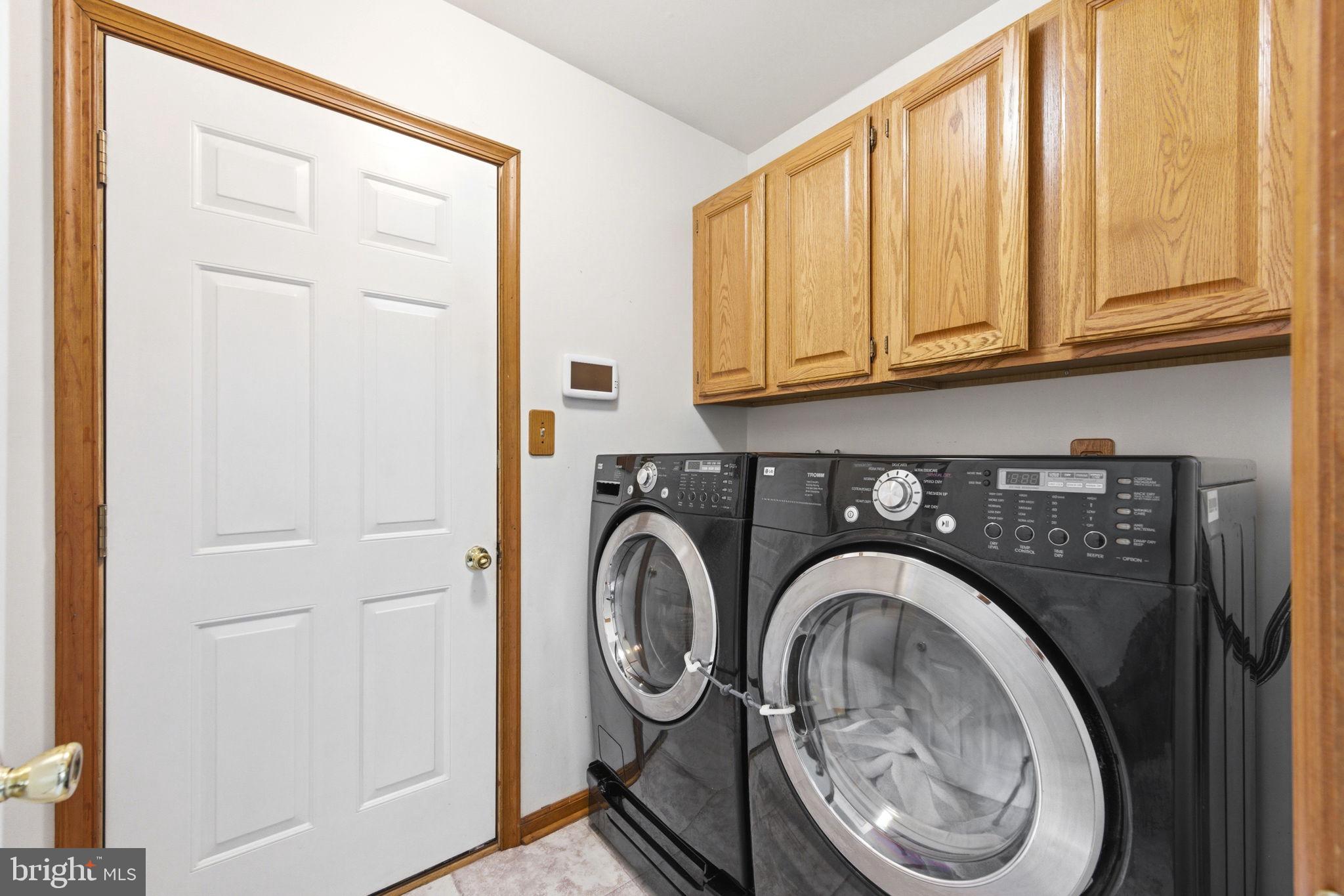 736 Letitia Drive Hockessin, DE 19707 - Photo 37 of 92 Main level laundry