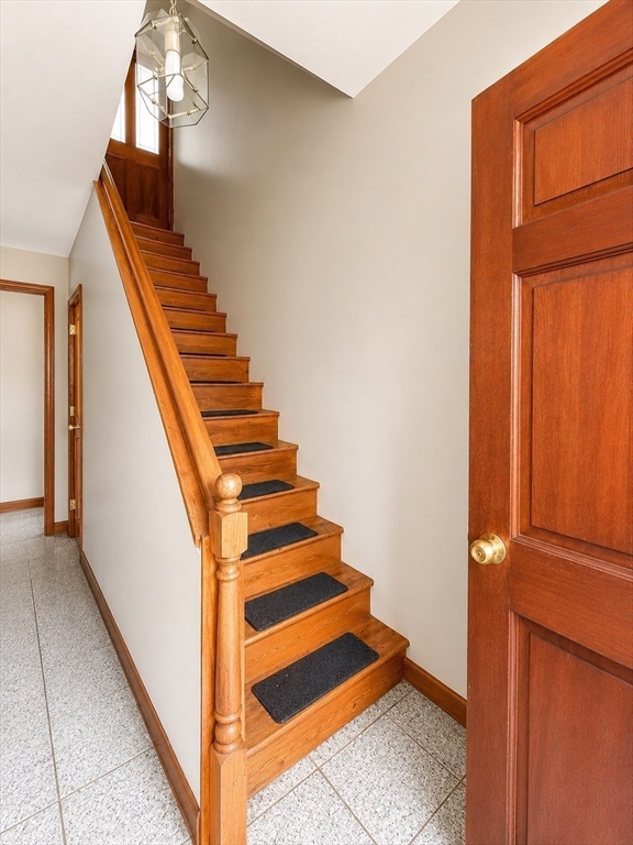 310 R Prospect Street, Unit 1 Cambridge, MA 02139 - Photo 9 of 11 Gallery Image 9