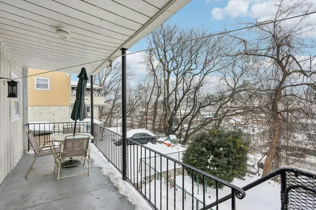 $700,000 | 238 Woodland Avenue, Yonkers, NY 10703