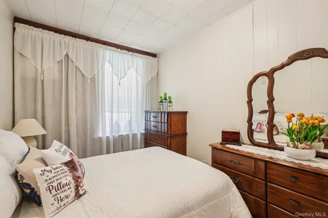 $700,000 | 238 Woodland Avenue, Yonkers, NY 10703