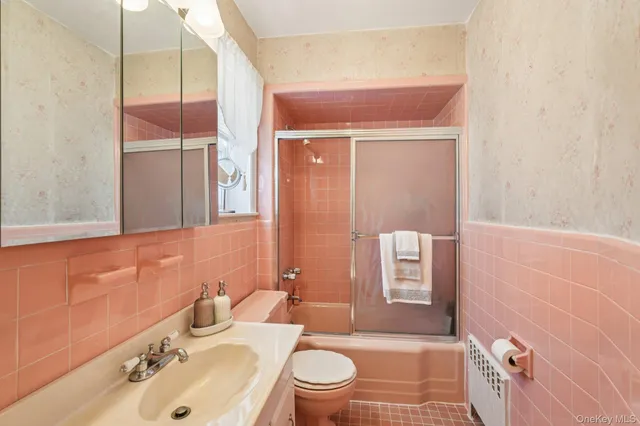 $700,000 | 238 Woodland Avenue, Yonkers, NY 10703