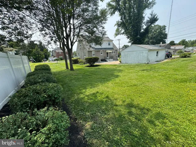 $1,250 | 410 Paoli Avenue, Philadelphia, PA 19128