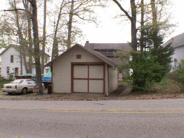 3450 West Shady Side Road Angola, IN 46703 - Photo 8 of 11 Gallery Image 8