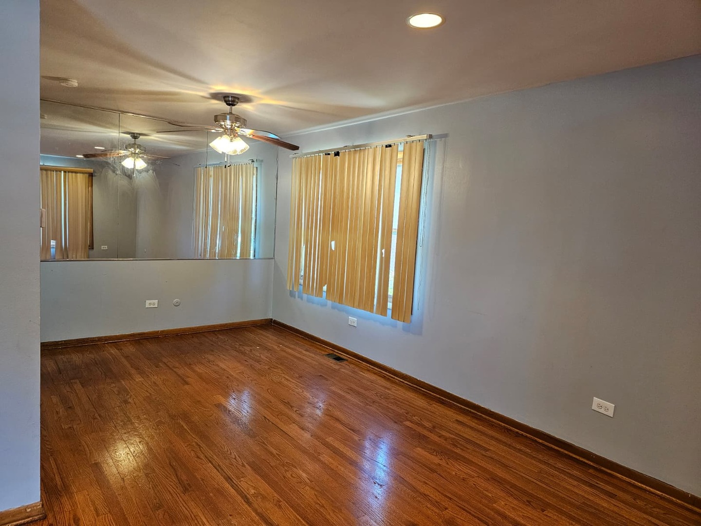 18019 Ravisloe Terrace Country Club Hills, IL 60478 - Photo 5 of 24
