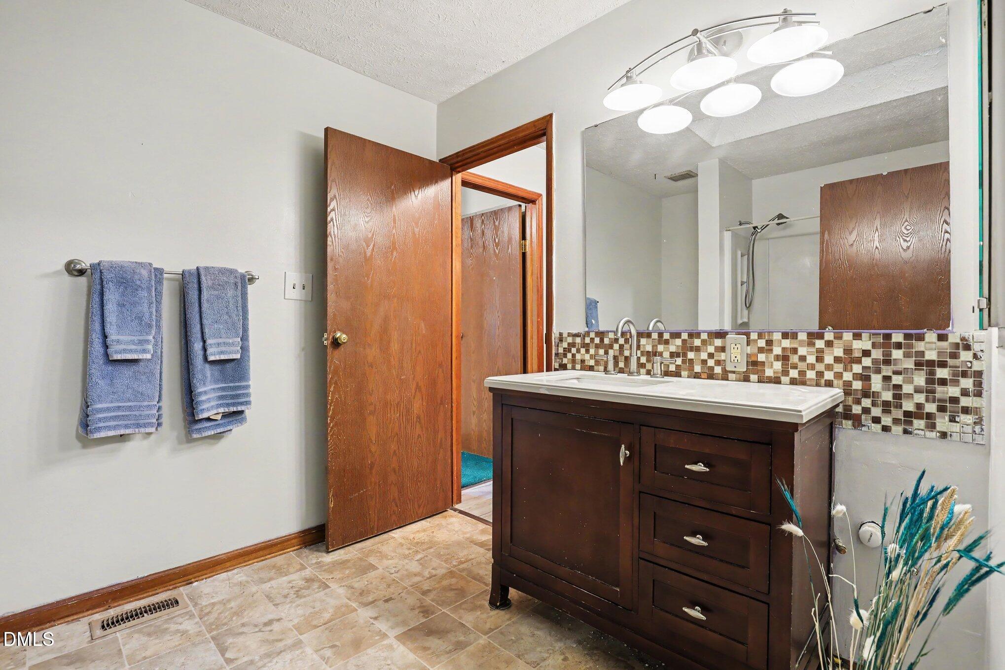 4232 Labrador Drive Raleigh, NC 27616 - Photo 26 of 34 020_file_2847