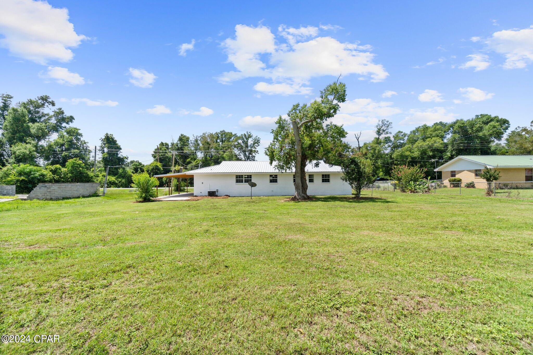 5036 Fort Road Greenwood, FL 32443 - Photo 4 of 28 Gallery Image 4