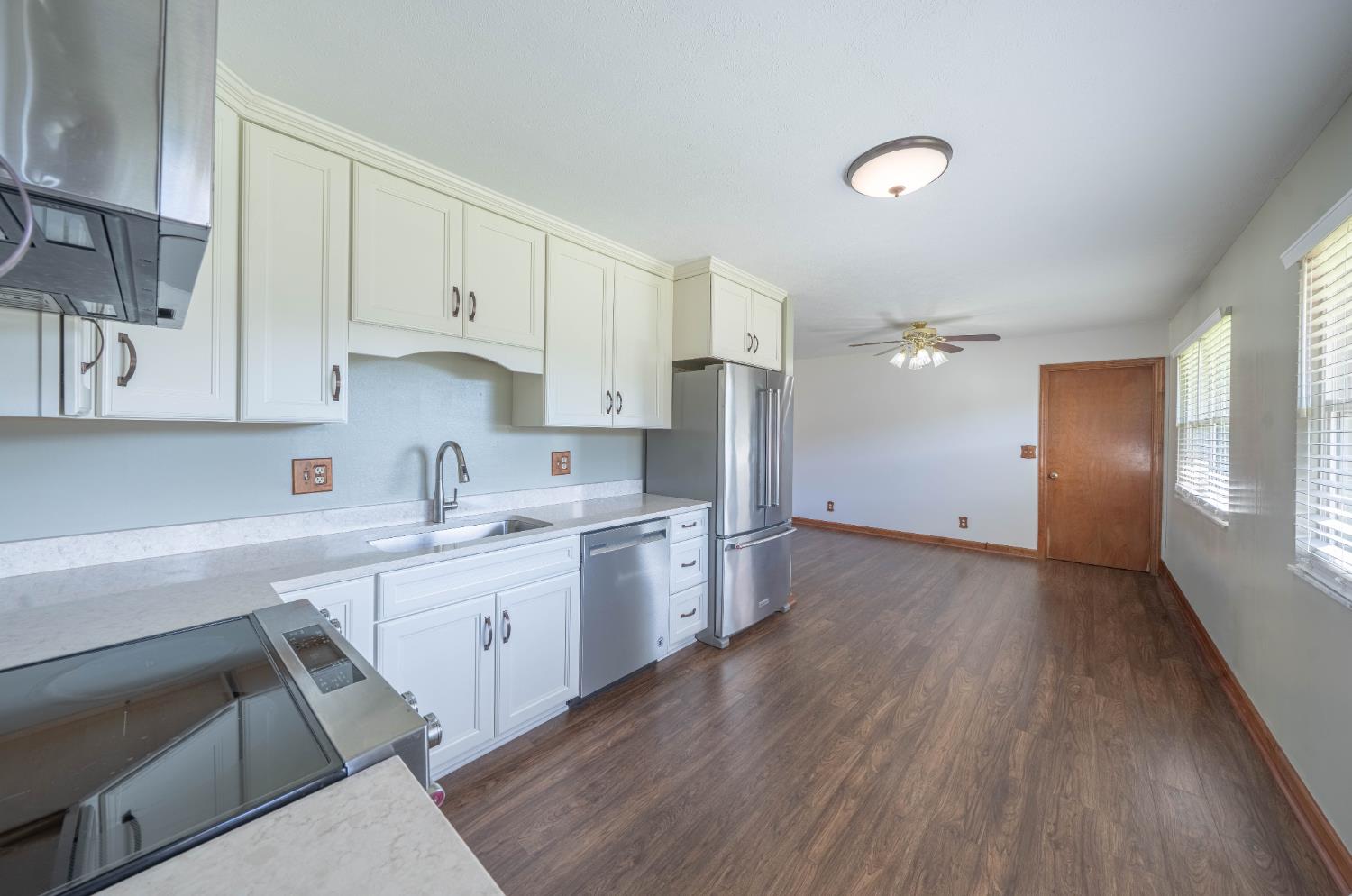 1506 Ritzmann Drive Lawrenceburg, IN 47025 - Photo 10 of 56