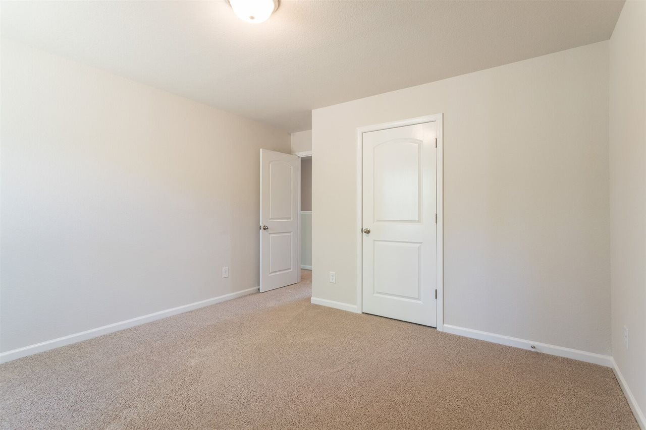 272 Rustling Way Zebulon, NC 27597 - Photo 15 of 18 Photo 17