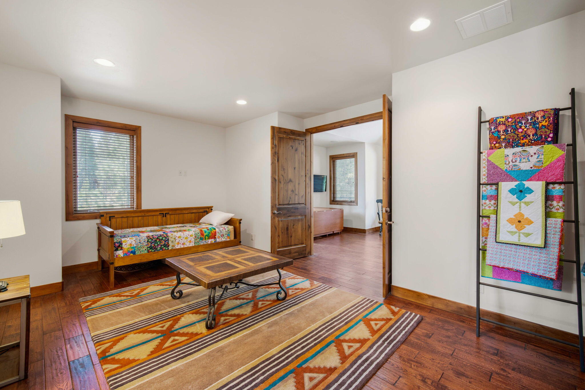 56328 Fireglass Loop, Unit 175 Bend, OR 97707 - Photo 37 of 72 Flex space on second level.