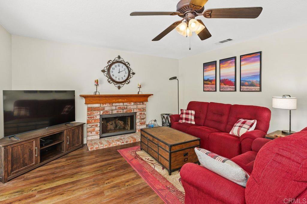 19185 Laurenrae Street Riverside, CA 92508 - Photo 9 of 28