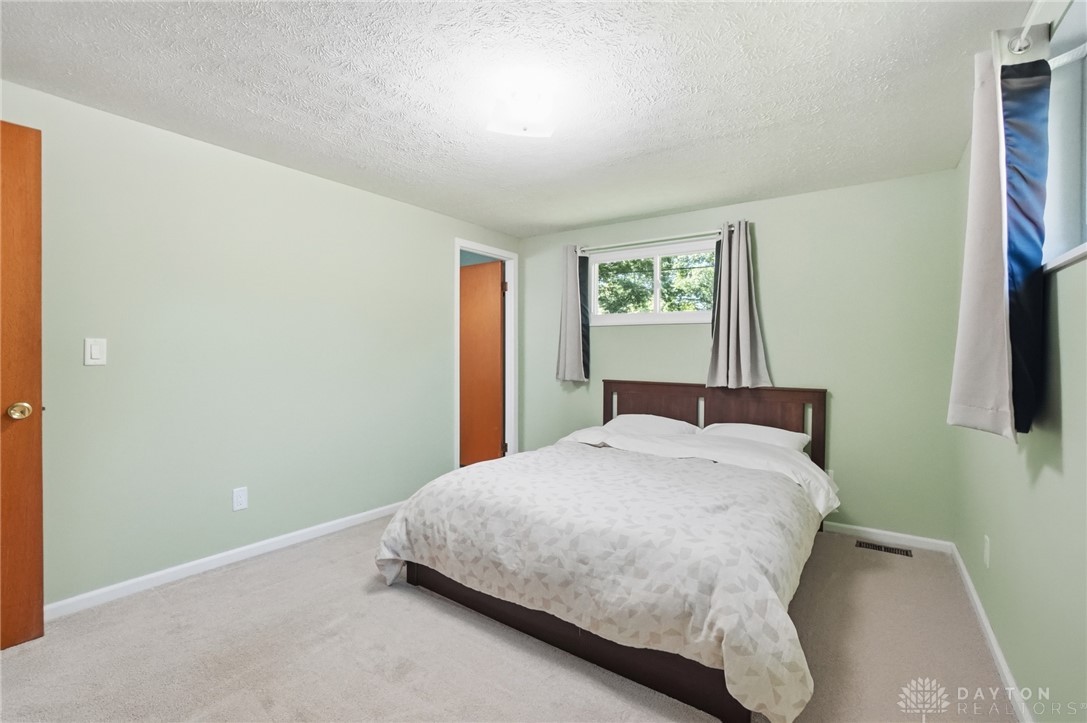 4813 Bonnie Road Kettering, OH 45440 - Photo 15 of 31 Gallery Image 15
