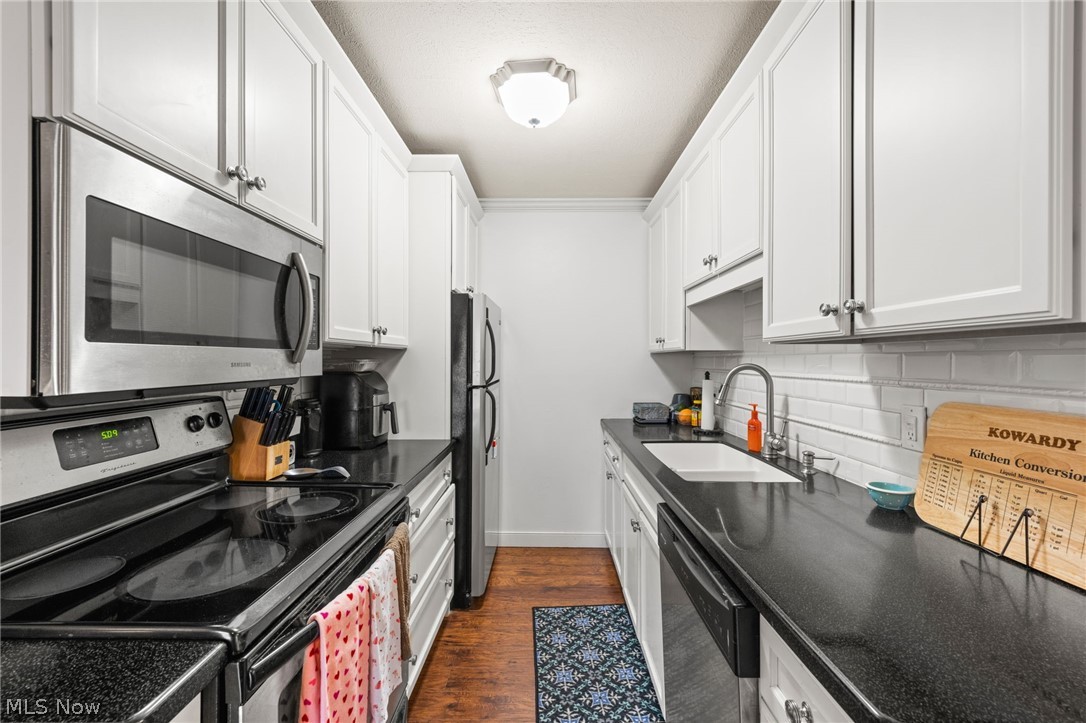 5711 Som Center Road, Unit 42 Solon, OH 44139 - Photo 15 of 33