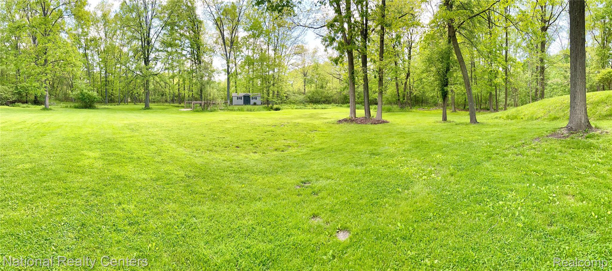 3452 East Highland Road Howell, MI 48843 - Photo 44 of 55 IMG_8053.jpeg