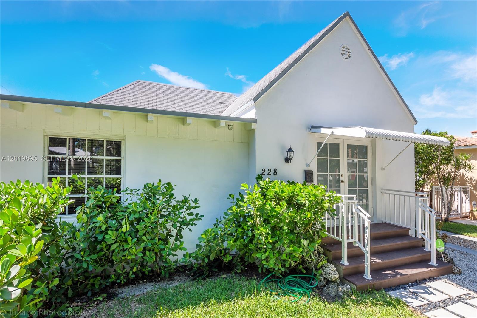 228 Southwest 23rd Road, Unit FRONT Miami, FL 33129 - Photo 2 of 31 Gallery Image 2