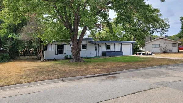 a view of a house with a outdoor space