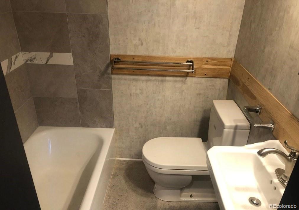 3552 Morrison Road Denver, CO 80219 - Photo 12 of 21 Gallery Image 12