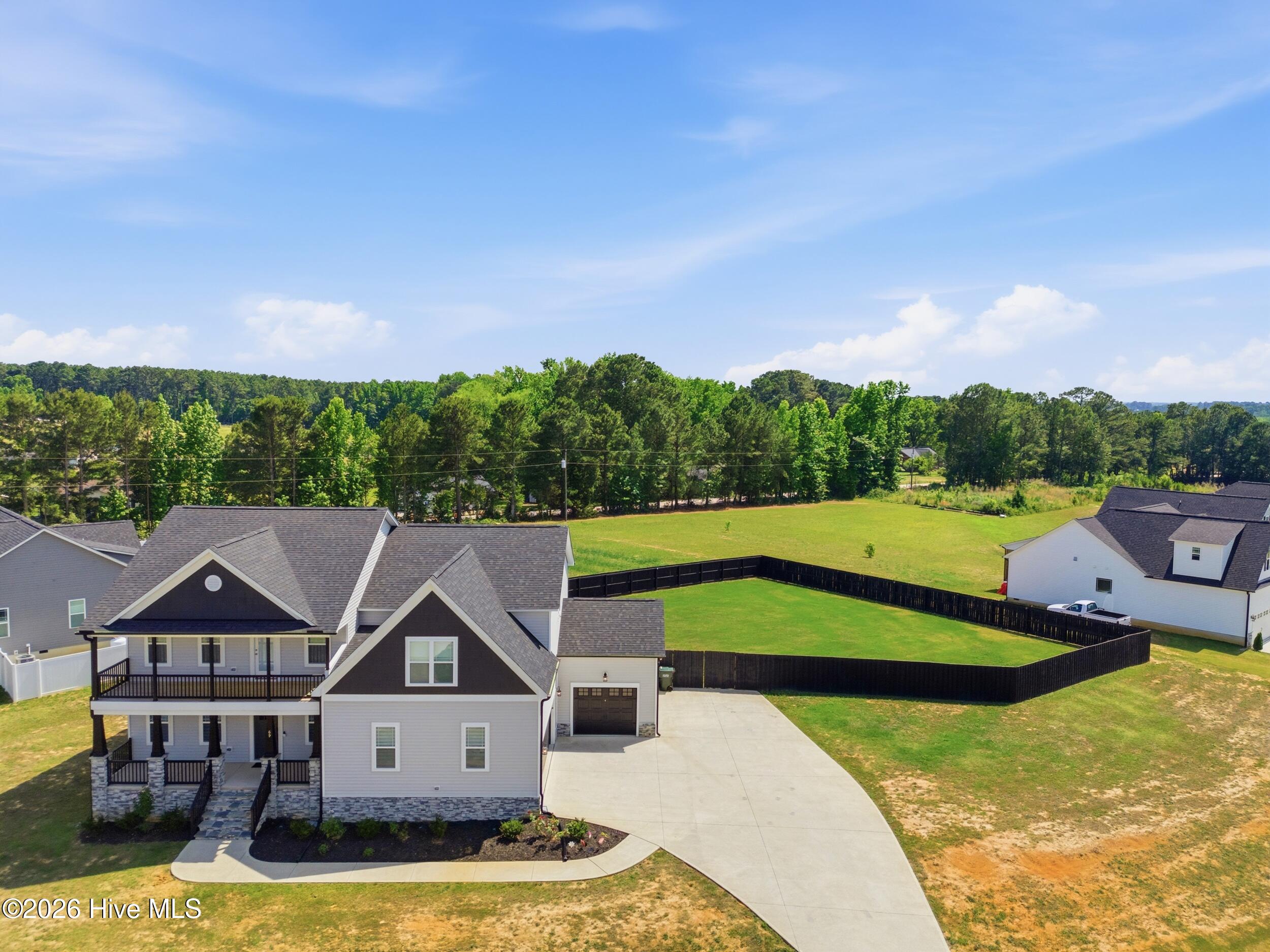 69 Red Rocks Circle Benson, NC 27504 - Photo 7 of 52 11_dji_20260520151643_0059_d