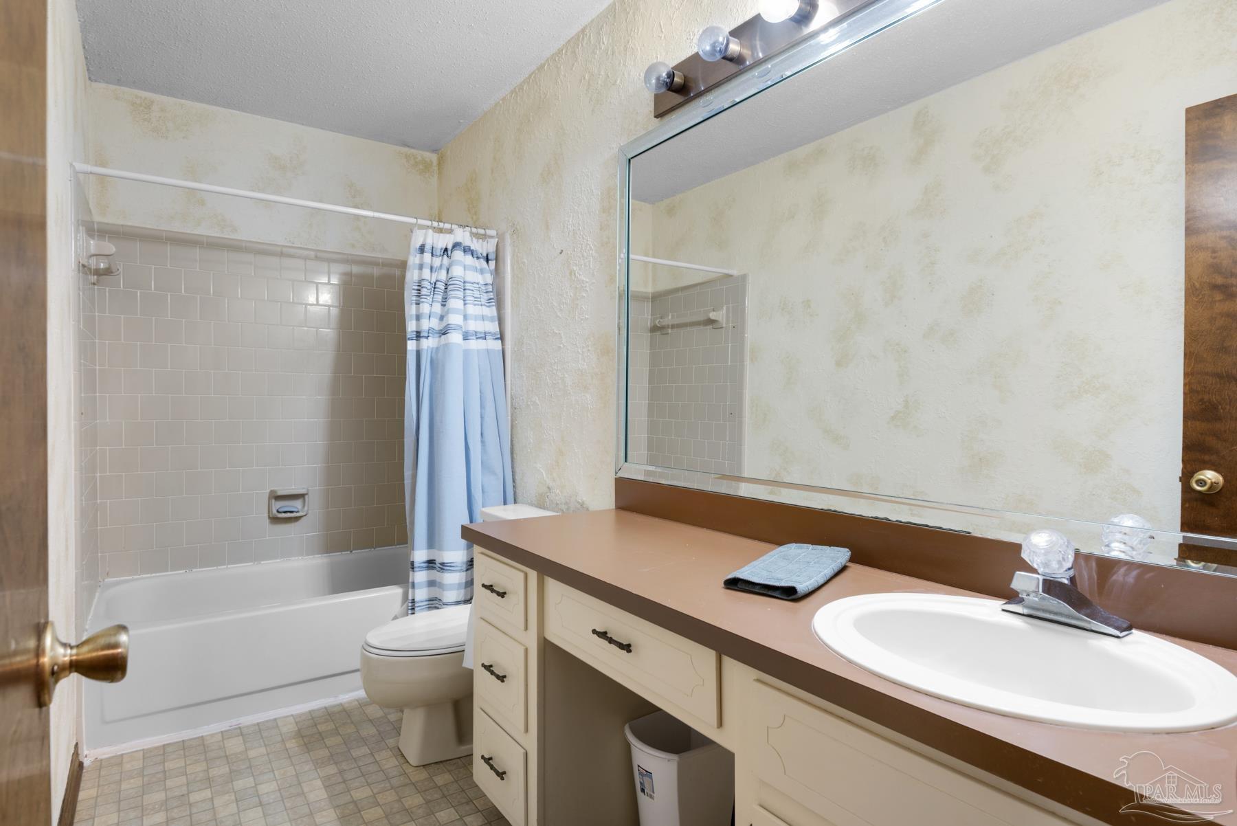 9036 Woodrun Road Pensacola, FL 32514 - Photo 22 of 27 Gallery Image 22