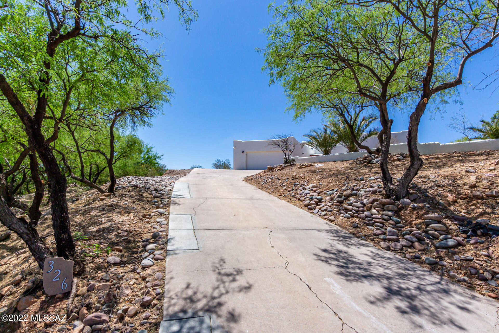 326 Valley View Drive Rio Rico, AZ 85648 - Photo 5 of 43