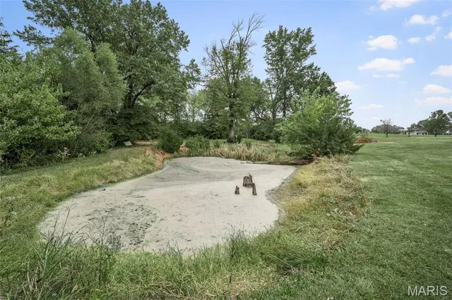 $390,000 | 66 Hillview Lane, Troy, MO 63379