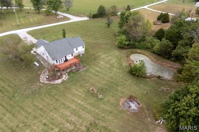 $390,000 | 66 Hillview Lane, Troy, MO 63379