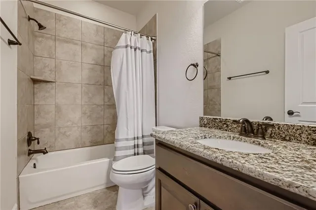 $2,795 | 717 Garner Park Drive, Georgetown, TX 78628