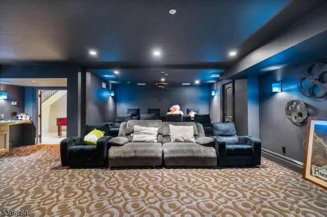 $5,250,000 | 15 Auriemma Court, Landing, NJ 07850