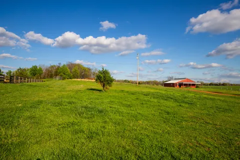 $895,000 | 501 Burnt Hill Road, Unionville, TN 37180