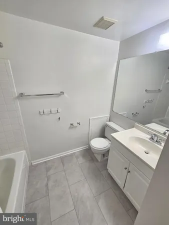 $2,150 | 19378 Hottinger Circle, Germantown, MD 20874