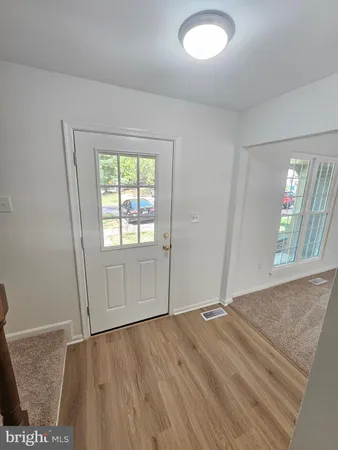 $2,150 | 19378 Hottinger Circle, Germantown, MD 20874