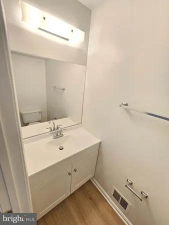 $2,150 | 19378 Hottinger Circle, Germantown, MD 20874