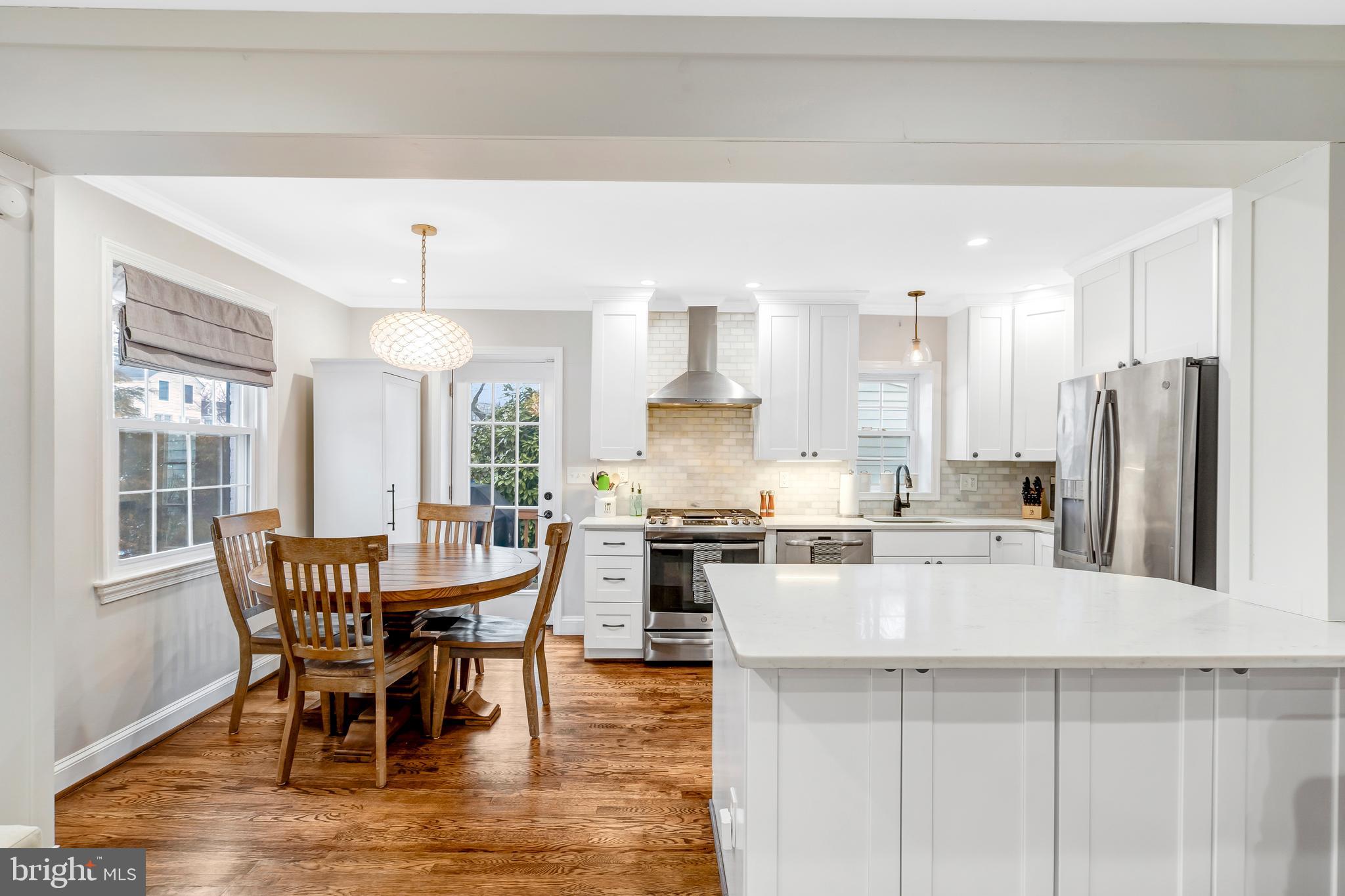 10001 Big Rock Road Silver Spring, MD 20901 - Photo 2 of 47