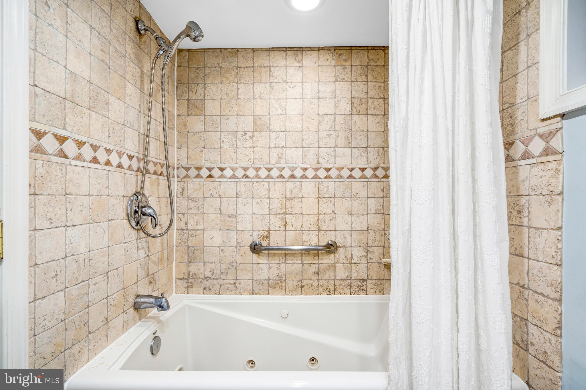 10001 Big Rock Road Silver Spring, MD 20901 - Photo 37 of 47