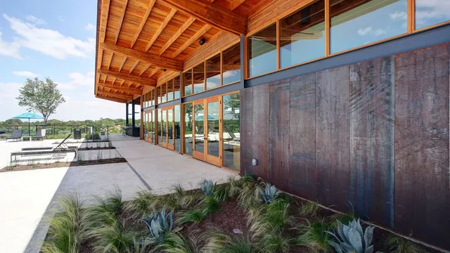 $719,900 | 1517 Rodeo Ridge Drive, Georgetown, TX 78628