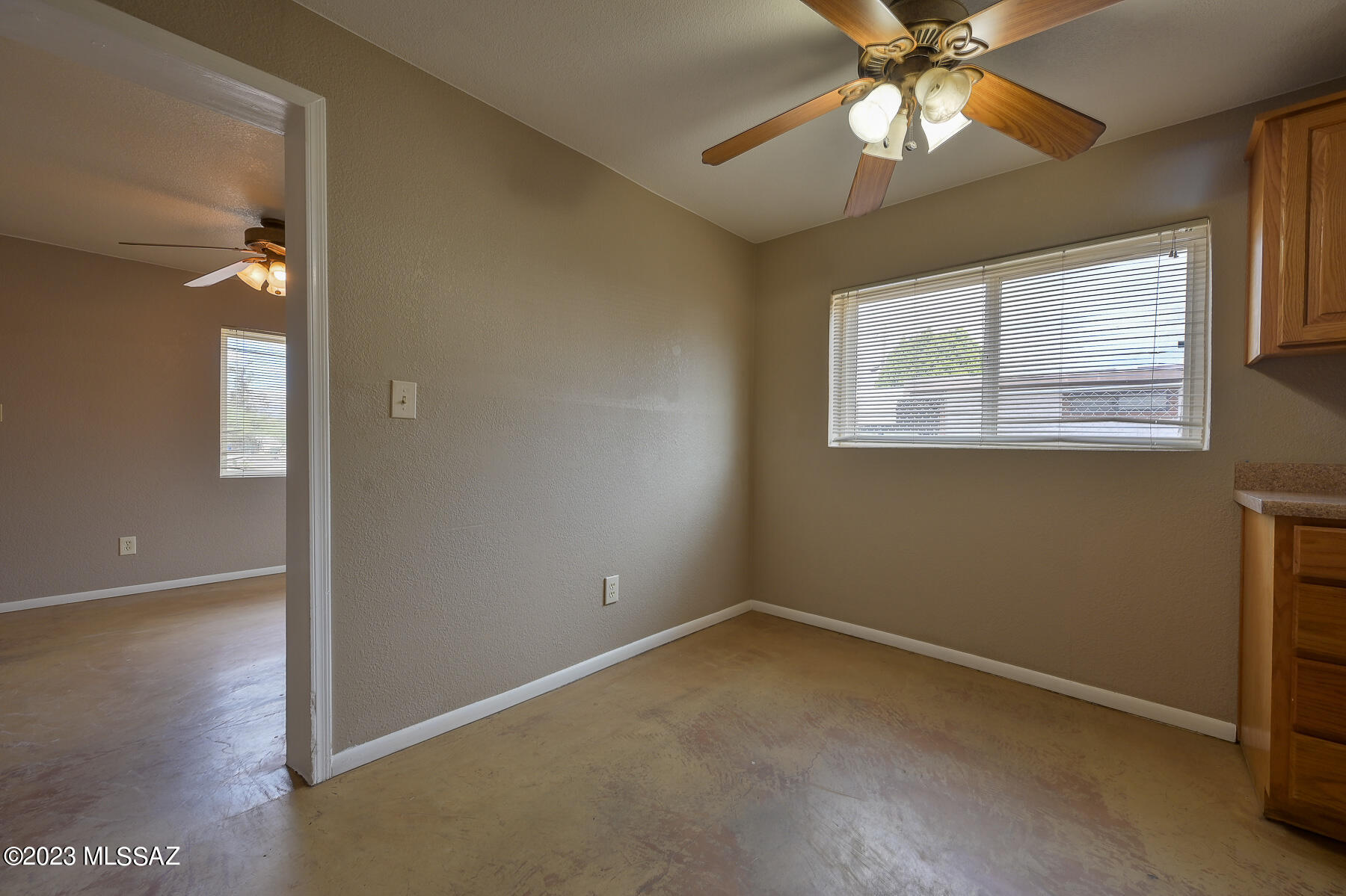 906 East Halcyon Road Tucson, AZ 85719 - Photo 14 of 45