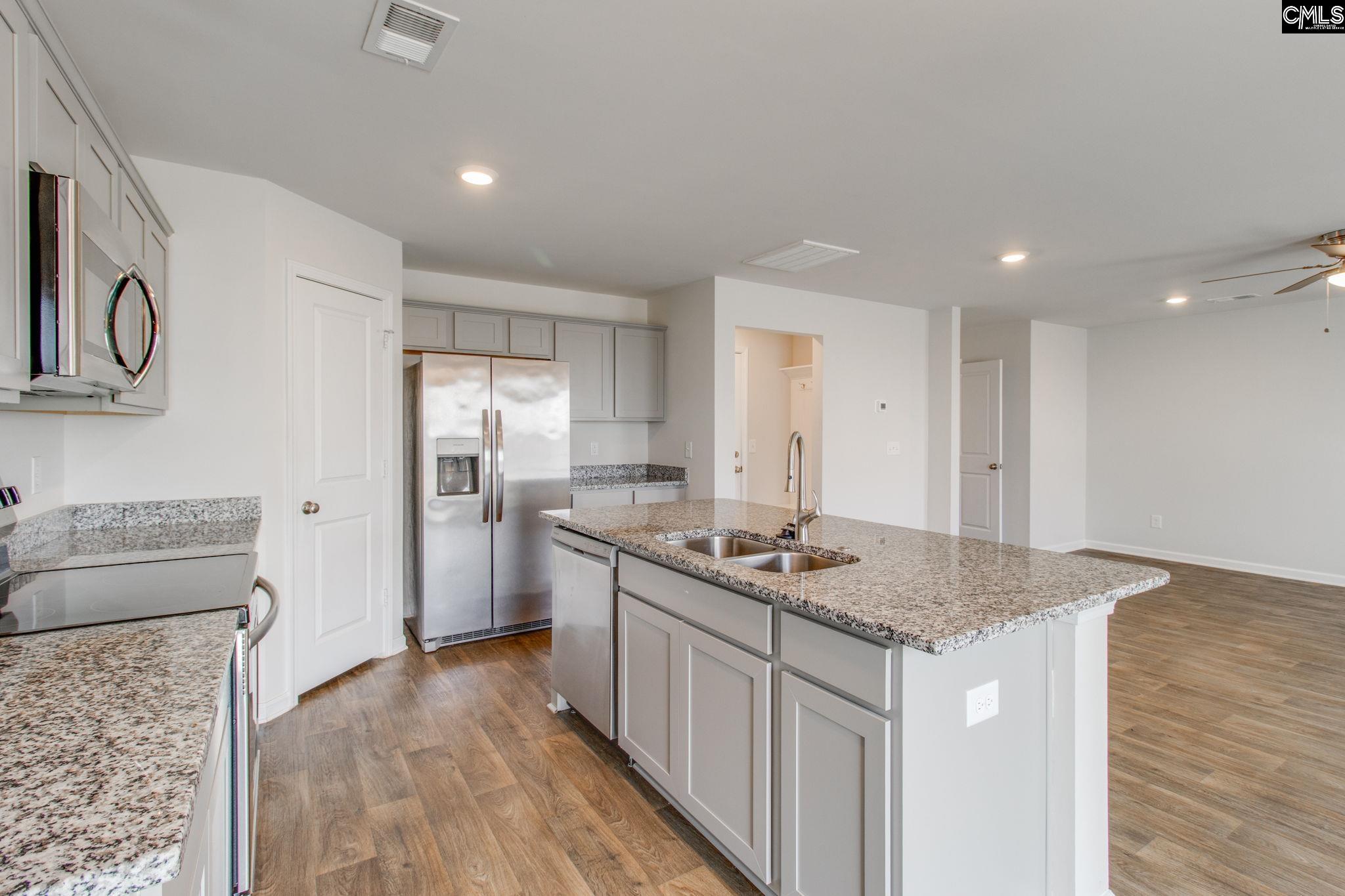 481 Red Poll Way Columbia, SC 29209 - Photo 9 of 28 Gallery Image 9