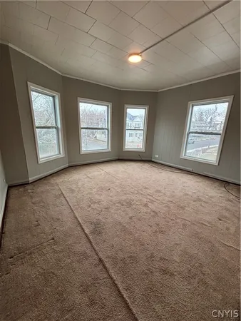 $1,350 | 300 South Pleasant Street, Watertown, NY 13601