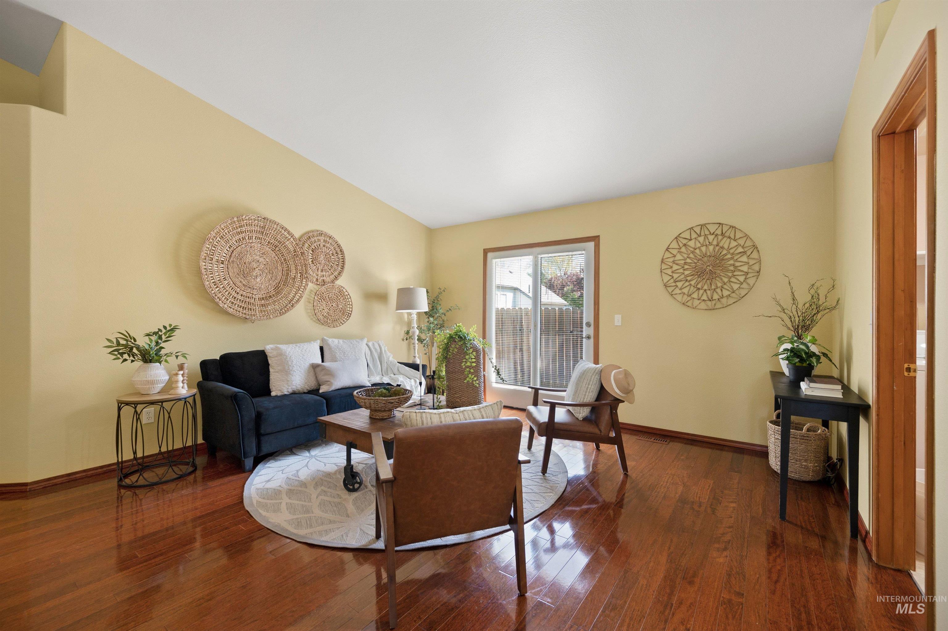 2230 South Sumac Street Boise, ID 83706 - Photo 3 of 50