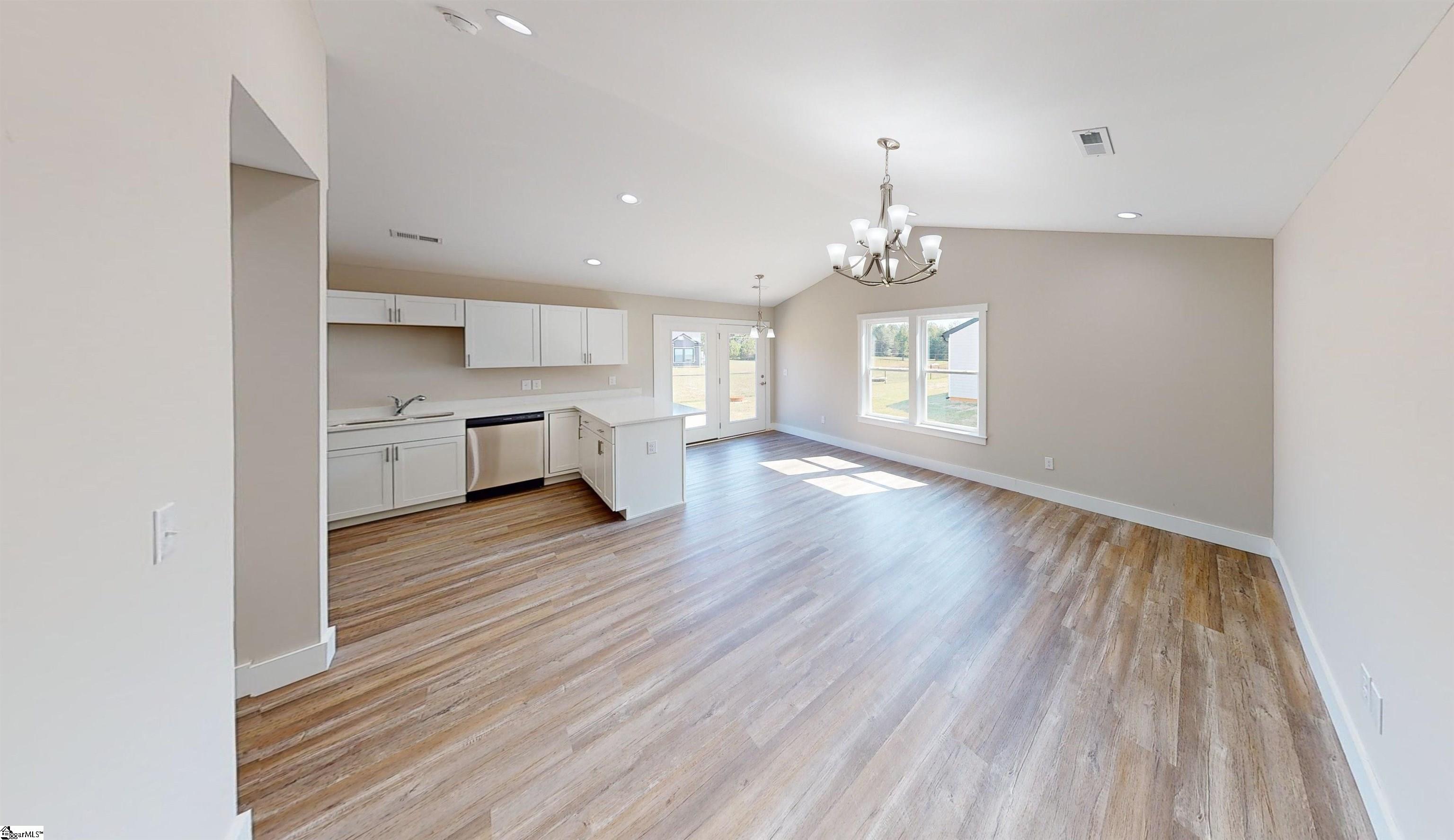 115 Sunrise Road Spartanburg, SC 29302 - Photo 2 of 27 Gallery Image 2