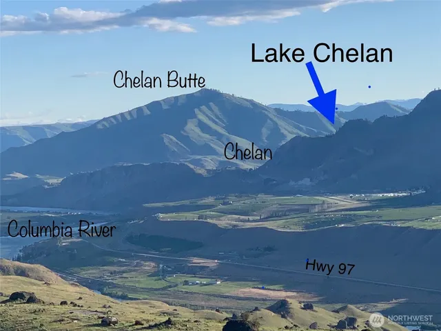 a view of a of an empty room