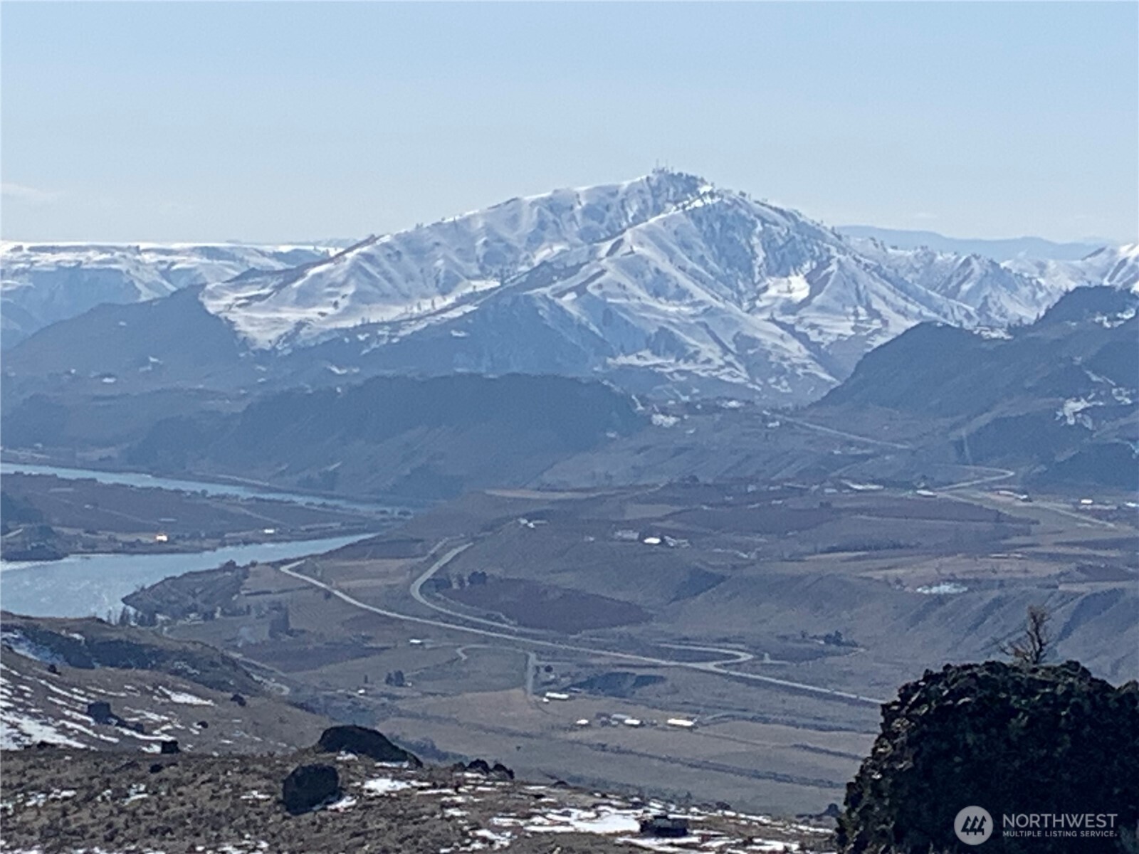 0 Northwest Peach Road Waterville, WA 98858 - Photo 6 of 12 a view of a house with a mountain