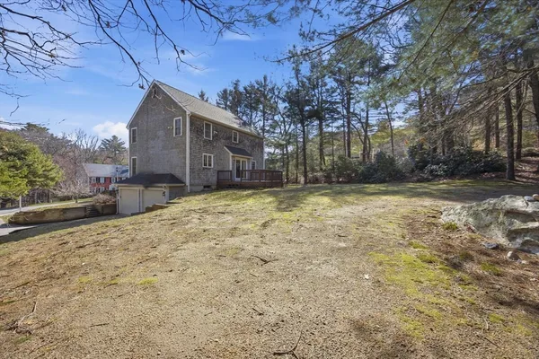 $725,000 | 92 Ocean Hill Drive, Kingston, MA 02364