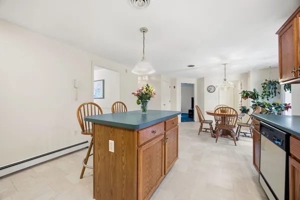 $725,000 | 92 Ocean Hill Drive, Kingston, MA 02364
