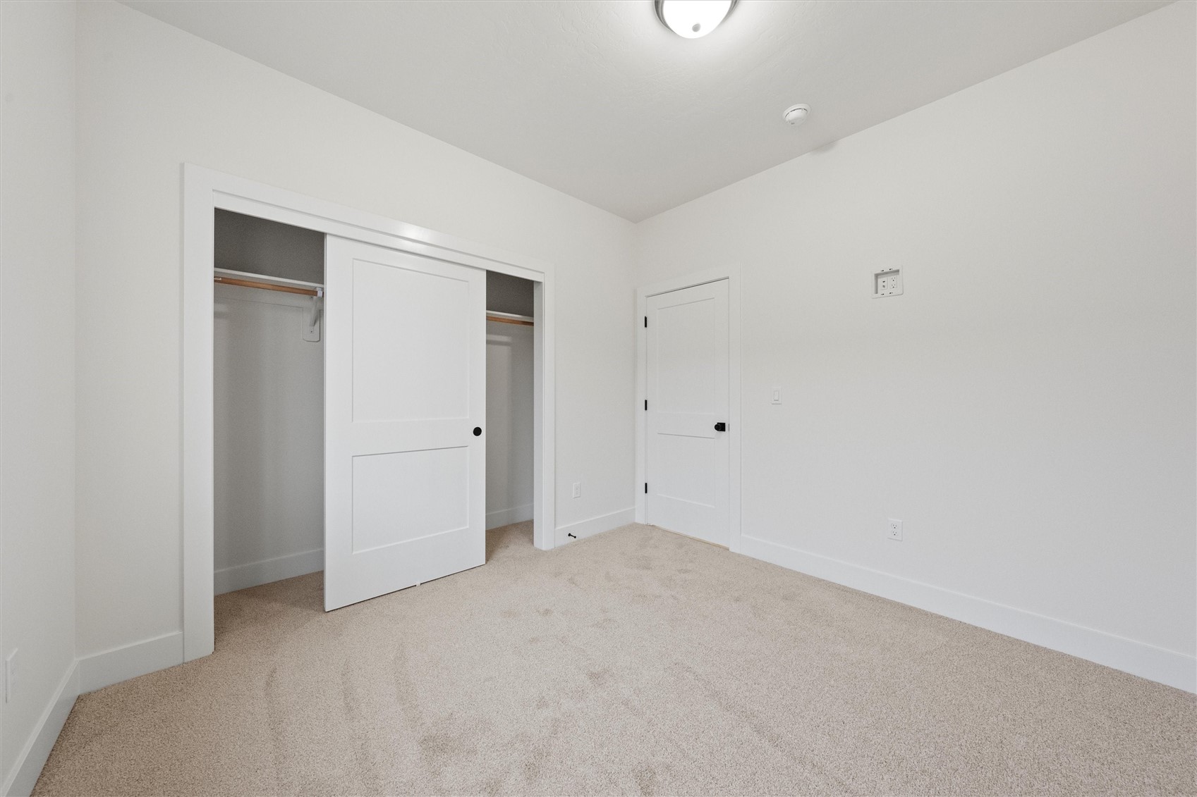 1269 E Mount Othello, WA 99344 - Photo 17 of 32