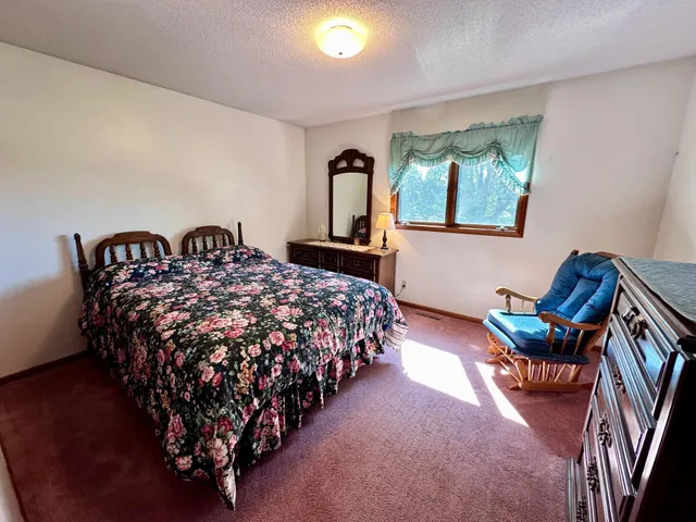 $625,000 | 19118 Aspen Avenue, Tracy, MN 56175