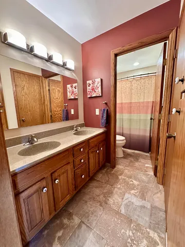 $625,000 | 19118 Aspen Avenue, Tracy, MN 56175