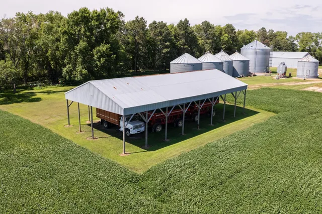 $625,000 | 19118 Aspen Avenue, Tracy, MN 56175