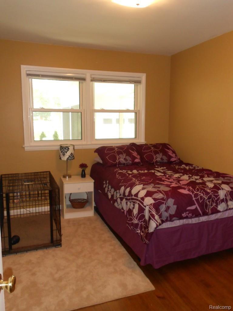 216 Ridgemont Road Grosse Pointe, MI 48236 - Photo 19 of 34 DSCN3110.jpg