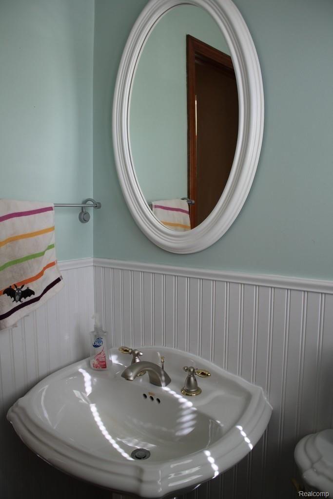 4284 Casey Road Dryden, MI 48428 - Photo 28 of 39 IMG_0605.jpg
